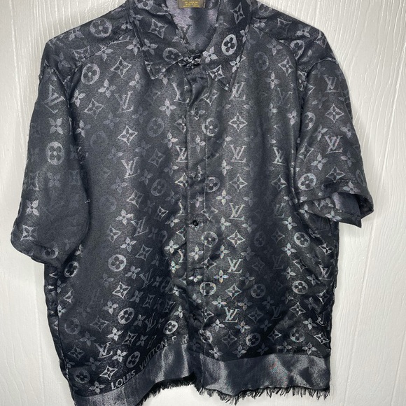 Louis Vuitton Other - Louis Vuitton shirt